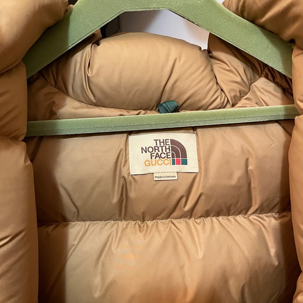 GuccixNorth Face Down Lightly Waxed Vintage White - Picture 2 of 5